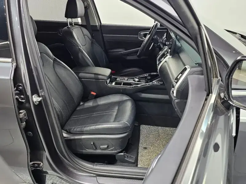2021 Kia Sorento с пробегом 75 542 км