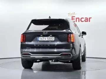 2020 Kia Sorento с пробегом 111 536 км