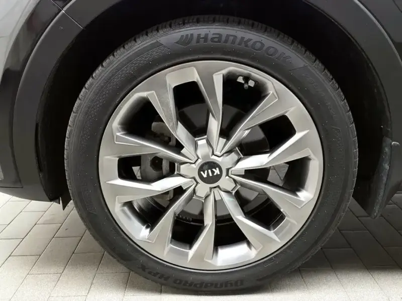 2021 Kia Sorento с пробегом 136 786 км