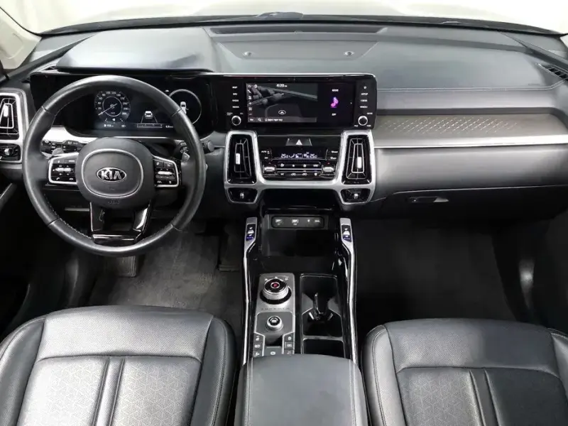 2021 Kia Sorento с пробегом 136 786 км