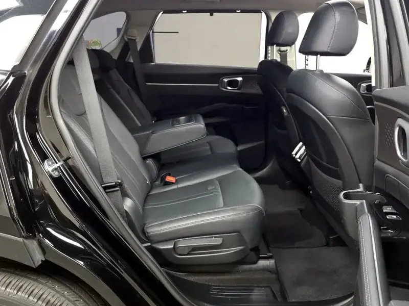2021 Kia Sorento с пробегом 136 786 км