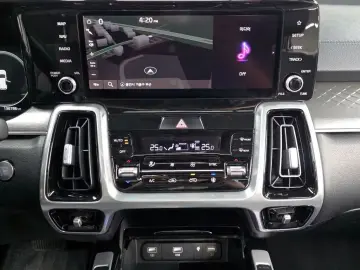 2021 Kia Sorento с пробегом 136 786 км