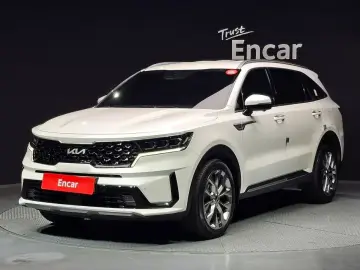 2023 Kia Sorento с пробегом 42 869 км