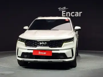 2023 Kia Sorento с пробегом 42 869 км
