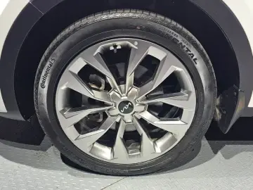2023 Kia Sorento с пробегом 42 869 км