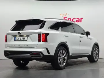 2020 Kia Sorento с пробегом 104 049 км