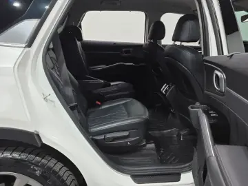 2020 Kia Sorento с пробегом 104 049 км