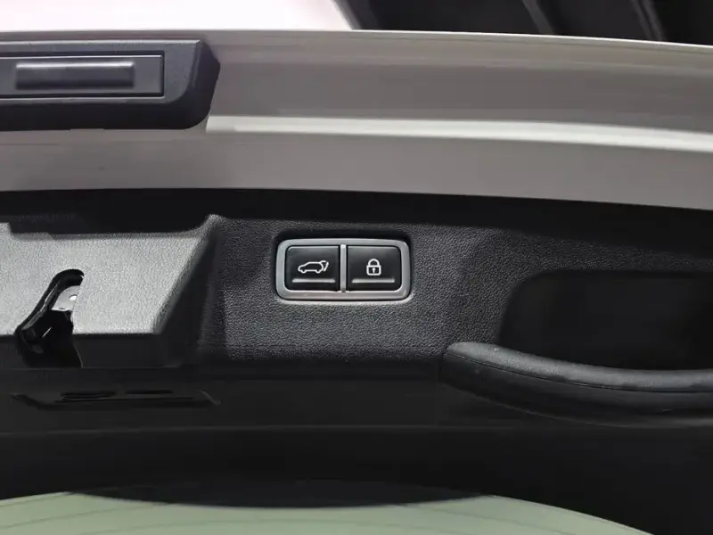 2020 Kia Sorento с пробегом 104 049 км