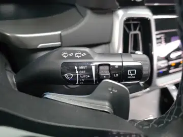 2020 Kia Sorento с пробегом 104 049 км