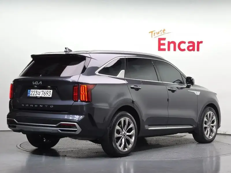 2021 Kia Sorento с пробегом 63 596 км