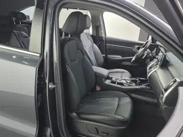 2021 Kia Sorento с пробегом 63 596 км