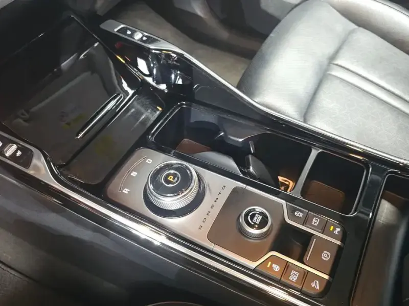 2020 Kia Sorento с пробегом 179 973 км