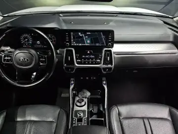 2020 Kia Sorento с пробегом 73 100 км