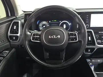 2022 Kia Sorento с пробегом 61 527 км