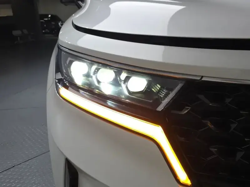 2022 Kia Sorento с пробегом 61 527 км