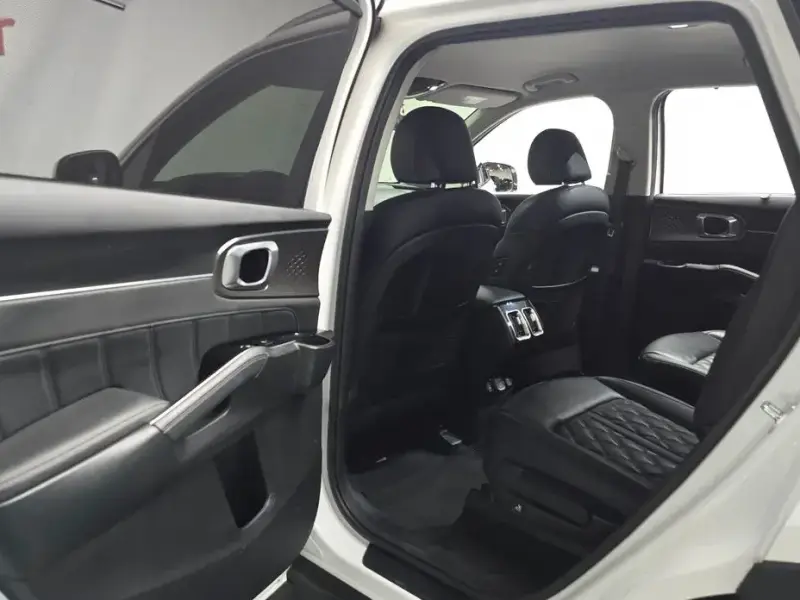 2022 Kia Sorento с пробегом 61 527 км