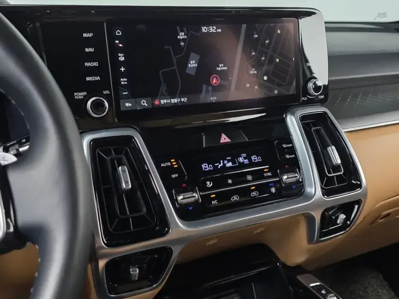 2021 Kia Sorento с пробегом 75 944 км