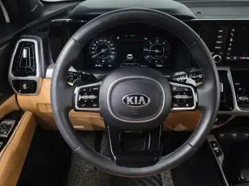 2021 Kia Sorento с пробегом 75 944 км