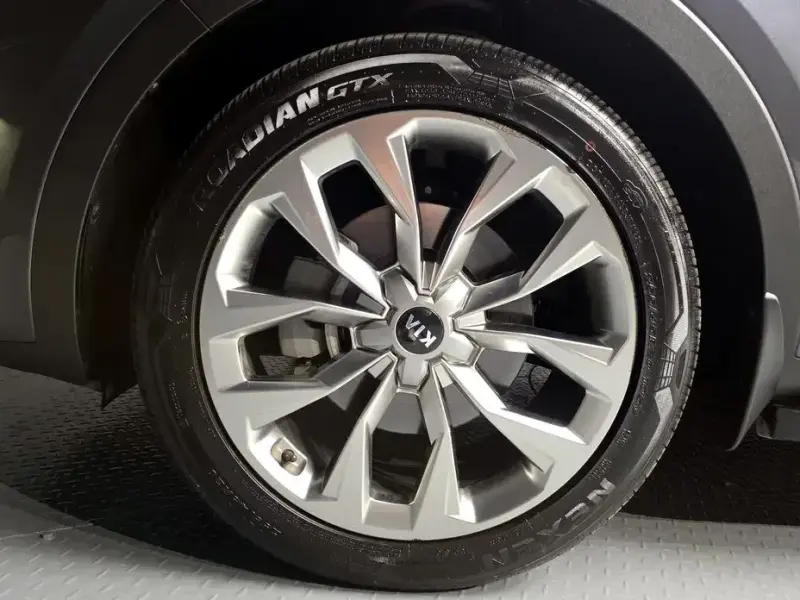 2020 Kia Sorento с пробегом 63 912 км