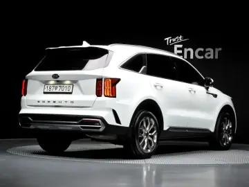 2021 Kia Sorento с пробегом 31 193 км