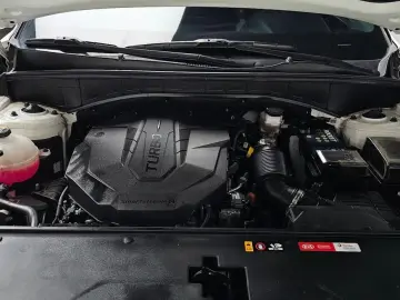 2021 Kia Sorento с пробегом 76 393 км