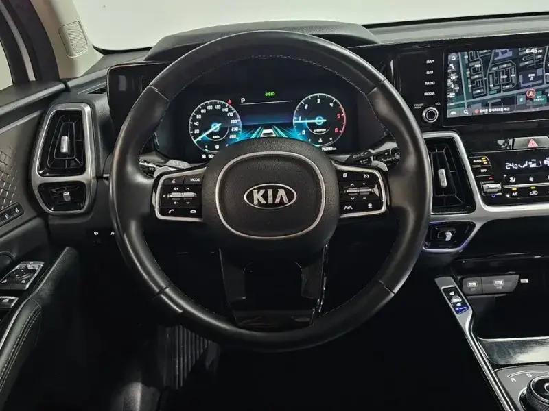 2021 Kia Sorento с пробегом 76 393 км