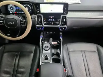 2022 Kia Sorento с пробегом 129 423 км