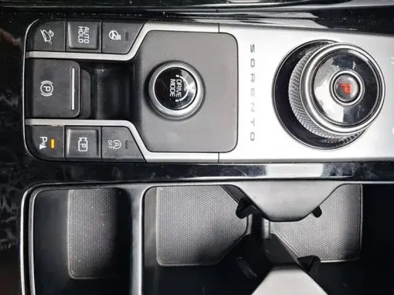 2020 Kia Sorento с пробегом 75 605 км