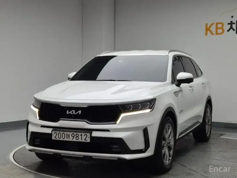 2022 Kia Sorento с пробегом 122 633 км