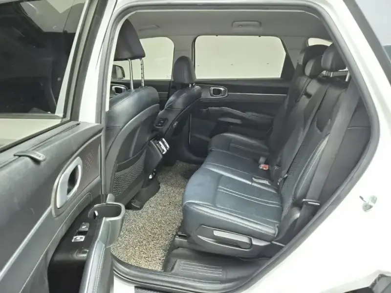 2022 Kia Sorento с пробегом 122 633 км