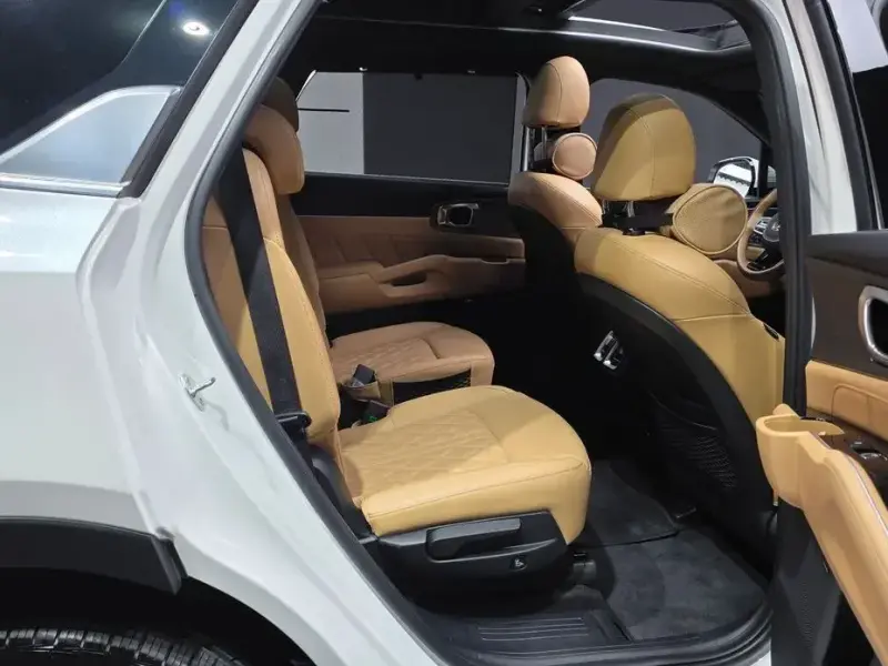 2020 Kia Sorento с пробегом 81 328 км