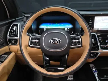 2020 Kia Sorento с пробегом 81 328 км