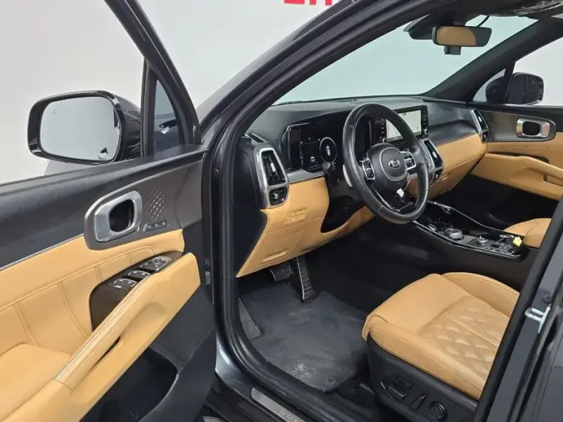 2021 Kia Sorento с пробегом 104 670 км