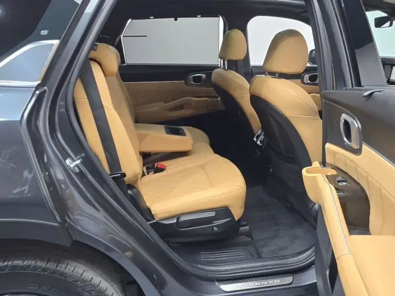 2021 Kia Sorento с пробегом 104 670 км
