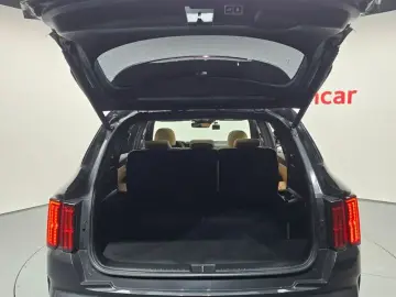 2021 Kia Sorento с пробегом 104 670 км