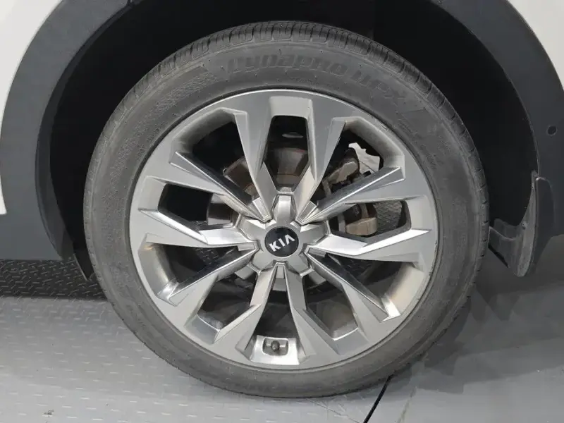 2021 Kia Sorento с пробегом 127 588 км