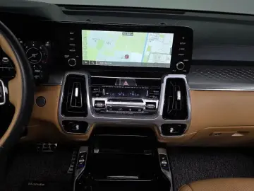 2022 Kia Sorento с пробегом 25 901 км