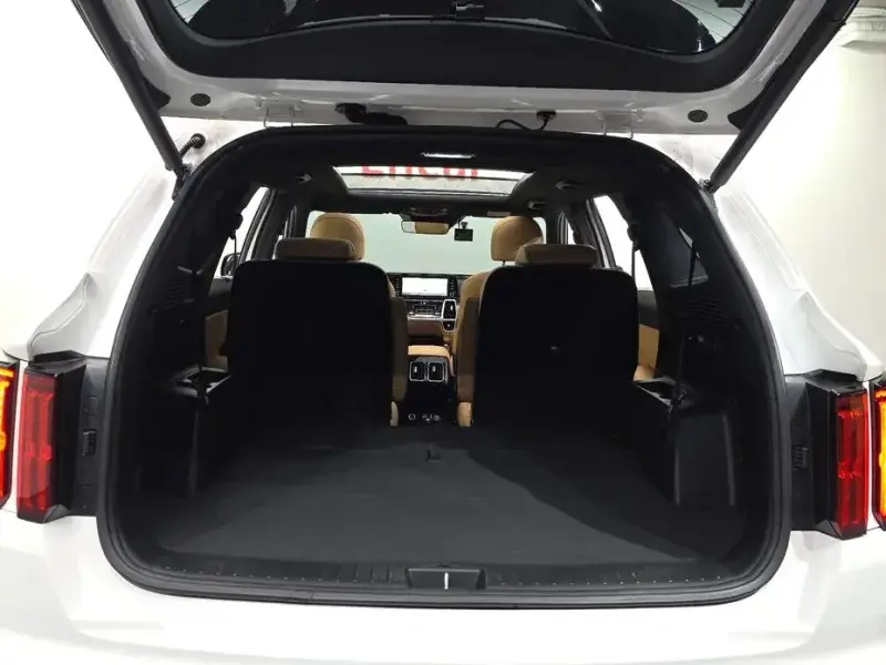 2022 Kia Sorento с пробегом 25 901 км