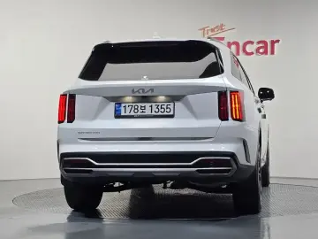 2022 Kia Sorento с пробегом 19 811 км