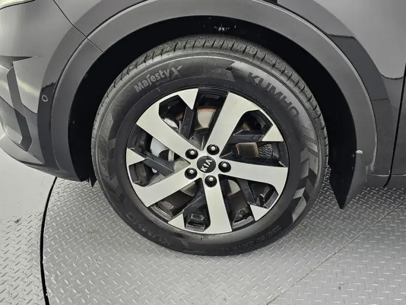 2021 Kia Sorento с пробегом 129 960 км