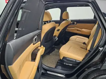 2021 Kia Sorento с пробегом 129 960 км