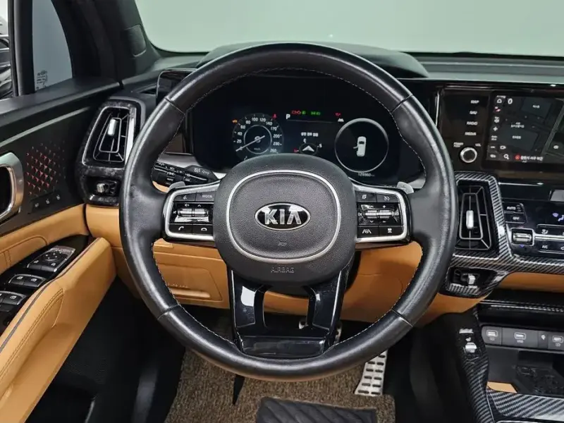 2021 Kia Sorento с пробегом 129 960 км