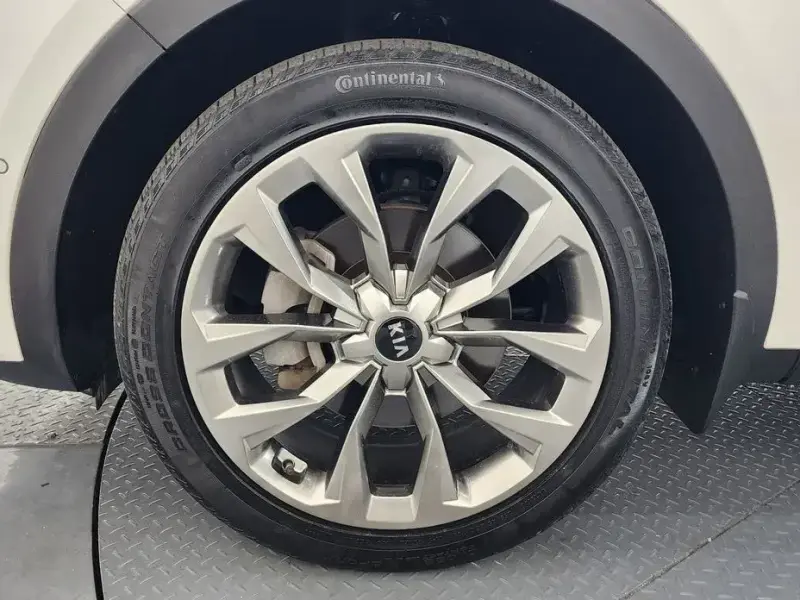 2020 Kia Sorento с пробегом 96 527 км