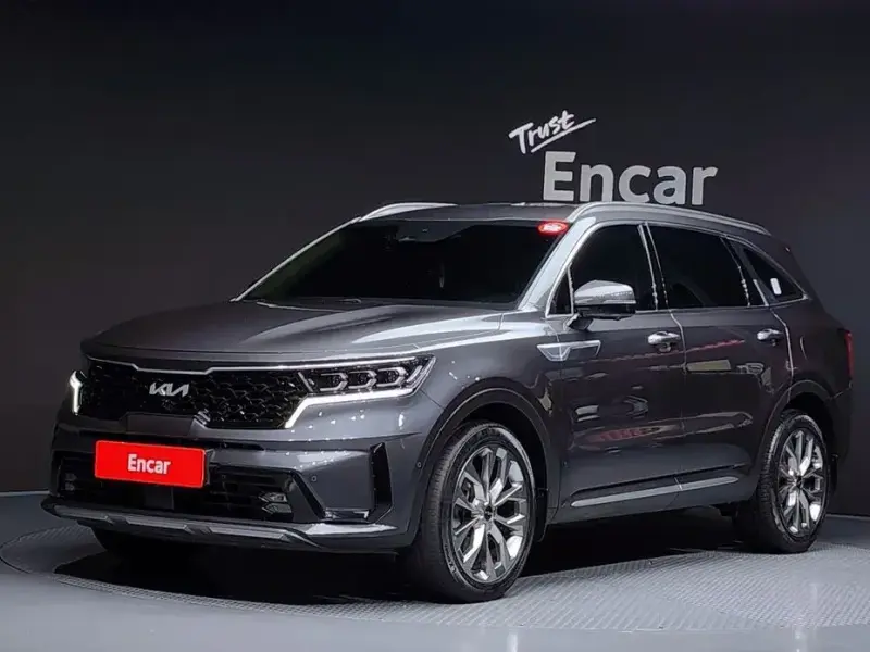 2023 Kia Sorento с пробегом 64 781 км