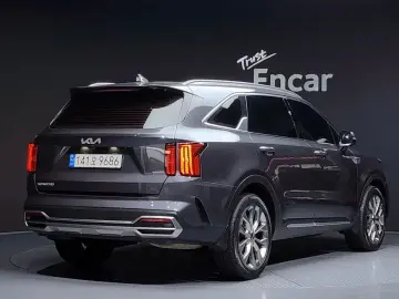 2023 Kia Sorento с пробегом 64 781 км