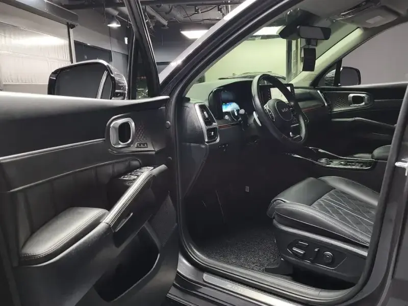 2023 Kia Sorento с пробегом 64 781 км