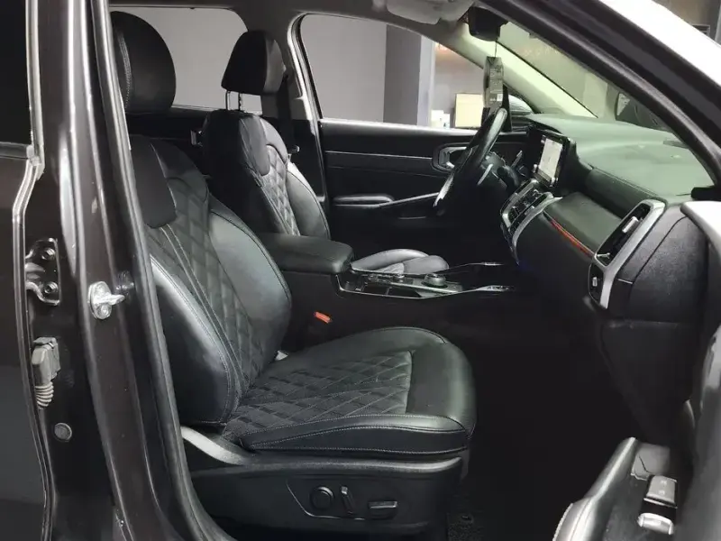 2023 Kia Sorento с пробегом 64 781 км