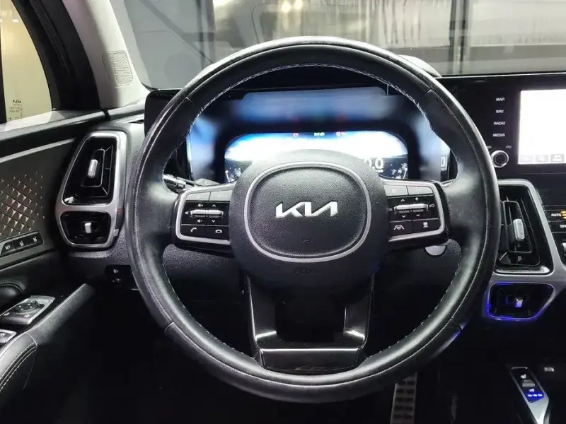 2023 Kia Sorento с пробегом 64 781 км