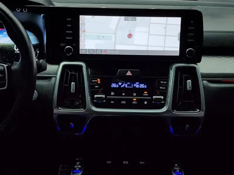 2023 Kia Sorento с пробегом 64 781 км