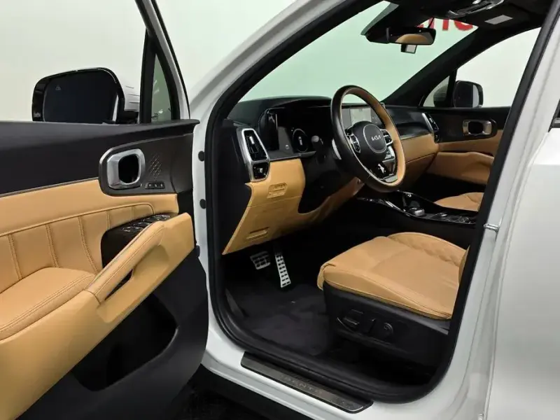 2022 Kia Sorento с пробегом 105 949 км